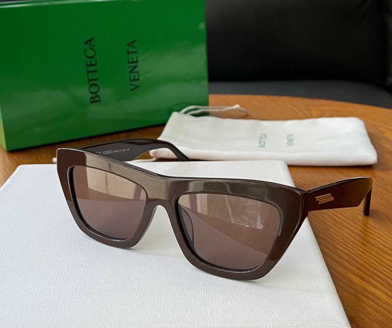 Picture of Bottega Veneta Sunglasses _SKUfw41934094fw